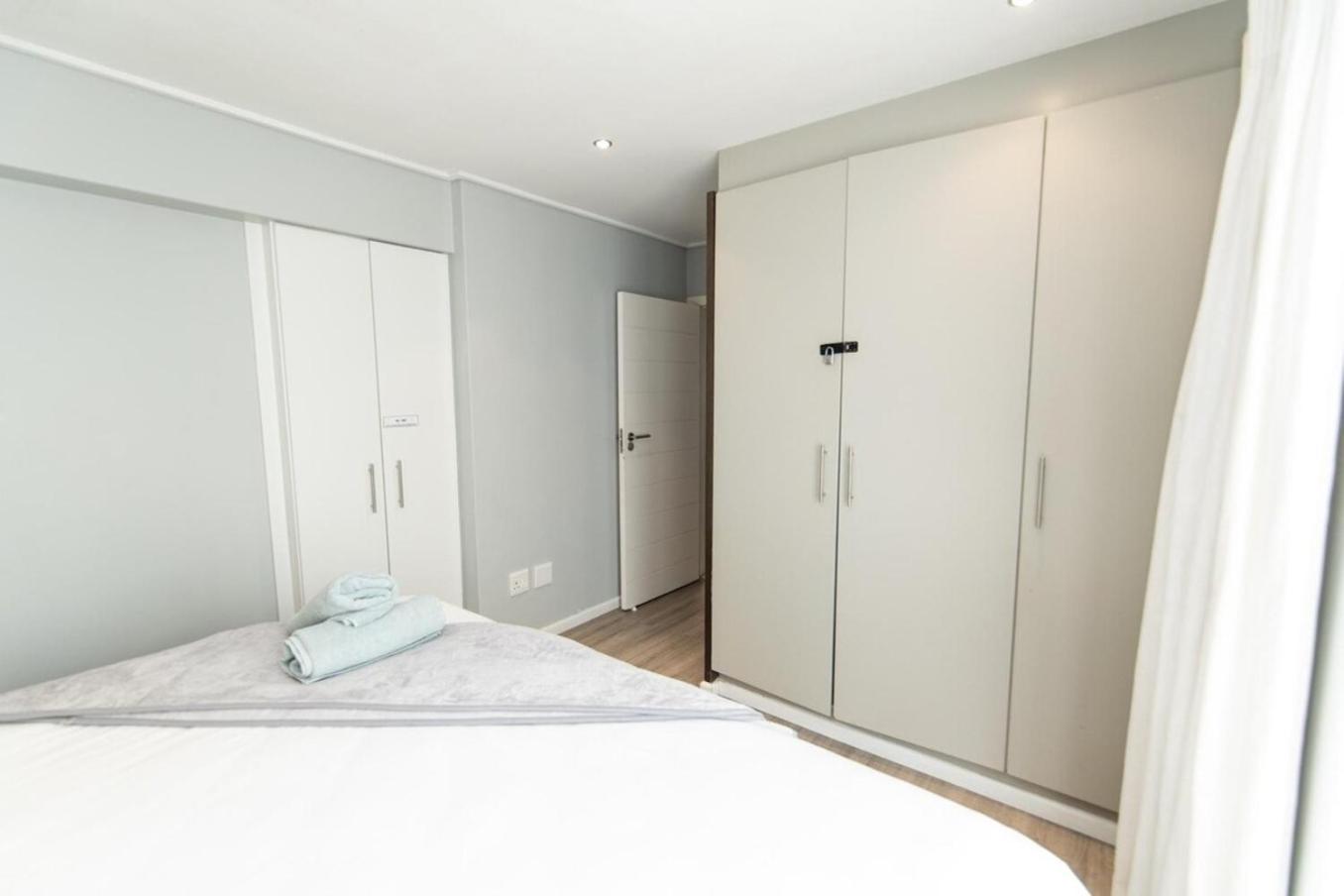 The Pearls 2Nd Floor Luxury Apartment Port Elizabeth Exterior foto